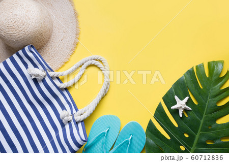 Female beach straw sunhat, outfit, flip flops  60712836