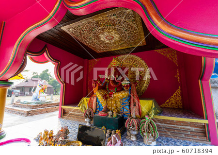 Ganesha and rat statue Ganesha and rat statue 60718394