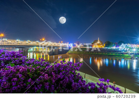 Beautiful scene light color The Loy Krathong Beautiful scene light color The Loy Krathong 60720239