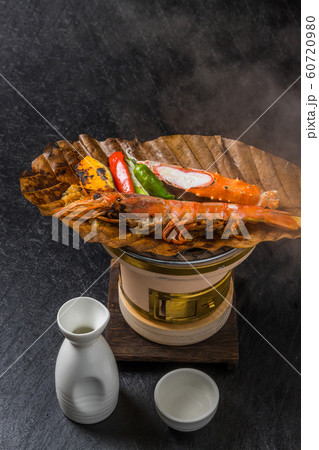 日本食 海産物料理 Typical Japanese food, seafood platter 日本食 海産物料理 Typical Japanese food, seafood platter 60720980