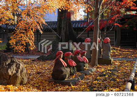 12月　世田谷147境内地蔵と紅葉･浄真寺(九品仏) 60721568