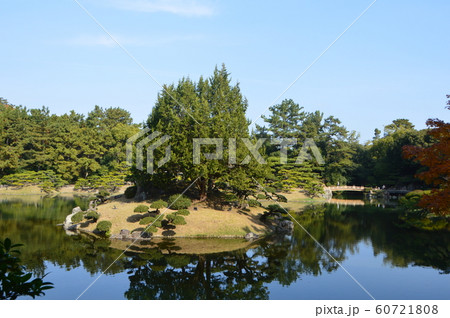 杜鵑嶼(とけんしょう)・恋ツツジ・南湖(栗林公園/香川県高松市) 杜鵑嶼(とけんしょう)・恋ツツジ・南湖(栗林公園/香川県高松市) 60721808