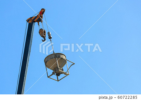 machinery crane hoisting cement mortar mixer bucket 60722285