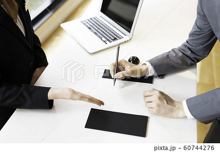 ホテル　フロント 60744276