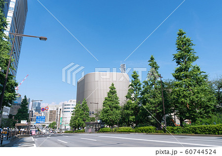 日本の東京都市景観 九段下駅前の昭和館などを望む 60744524