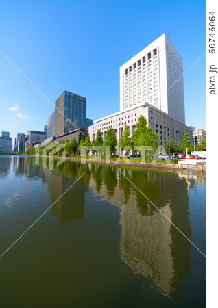 日本の東京都市景観 日比谷通りのオフィス街などを望む 日本の東京都市景観 日比谷通りのオフィス街などを望む 60746064