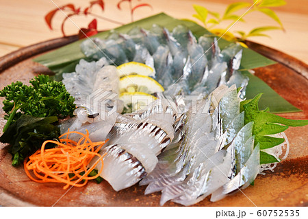 キラキラ魚さより刺身で乾杯 60752535