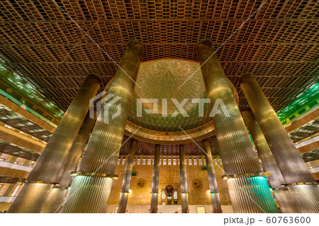インドネシア・ジャカルタのイスティクラル・モスク 内部 インドネシア・ジャカルタのイスティクラル・モスク 内部 60763600