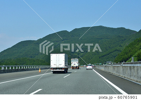 新東名高速の風景 60765901
