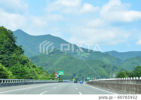 新東名高速の風景 60765932