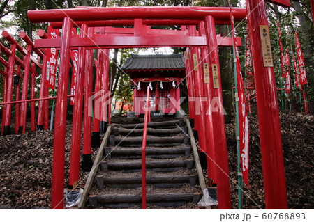 白山稲荷神社　白山神社　愛知県春日井市 60768893