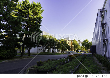 九州工業大学　戸畑キャンパス　総合教育棟　福岡県北九州市戸畑区 60769168