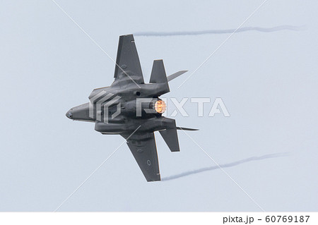日の丸　F-35B　ライトニングⅡ　急旋回　イメージ 60769187