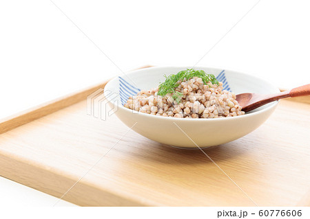 雑穀 蕎麦の実 茹で蕎麦の実 雑穀 蕎麦の実 茹で蕎麦の実 60776606