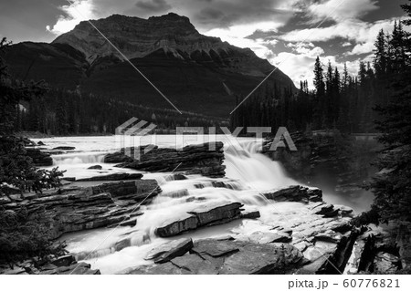 Athabasca Falls, Jasper National Park, Alberta, 60776821