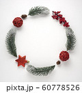 Christmas wreath. 60778526