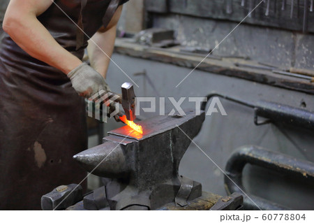 The process of manufacturing a craft product in a 60778804