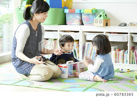 保育園 子供 遊ぶ 保育園 子供 遊ぶ 60783365