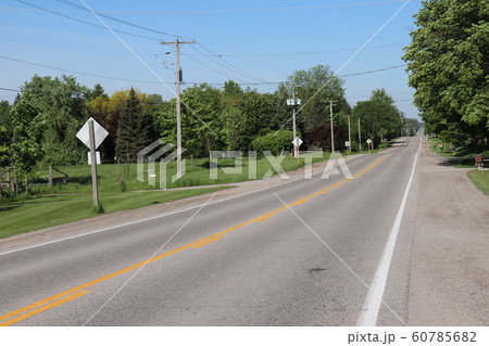 カナダのトロント郊外ウオータールー地域の春 60785682