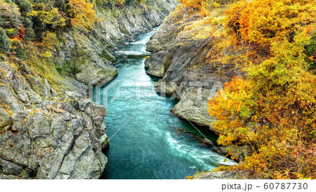 秋の飛水峡 60787730