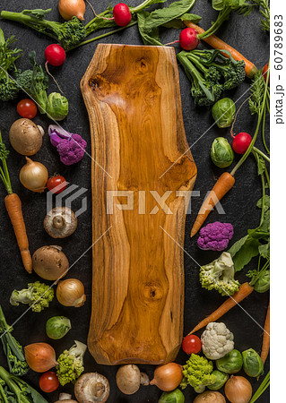 やさいフレーム Generic frame of fresh vegetables やさいフレーム Generic frame of fresh vegetables 60789683
