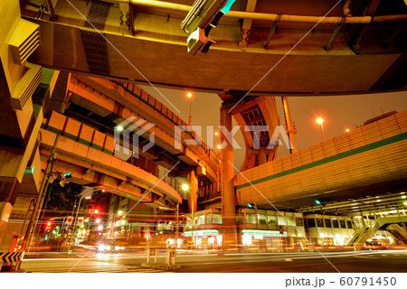 首都高速道路 箱崎ジャンクションの夜景 首都高速道路 箱崎ジャンクションの夜景 60791450