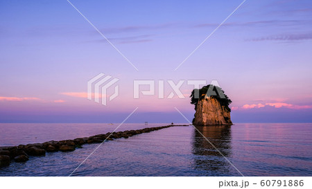 見附島 (夕景) 見附島 (夕景) 60791886