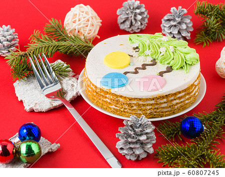 Christmas cake 60807245