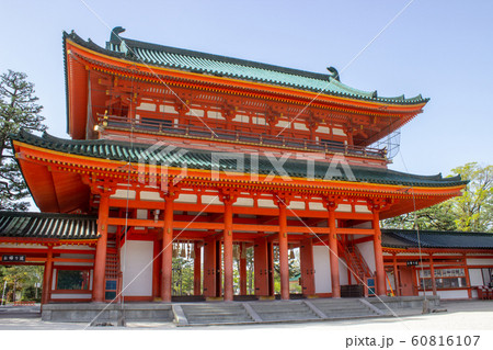 京都　平安神宮　応天門 60816107