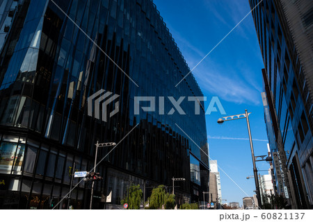 東京 銀座西五丁目交差点 2019.12　a 60821137