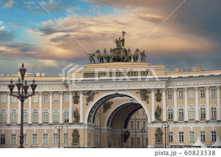 View of the Palace Square St. Petersburg. 60823538