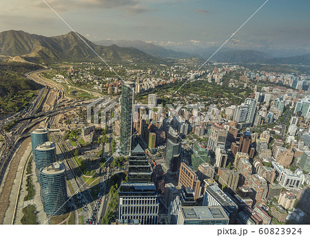 Panoramic view of Santiago de Chile 60823924