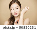 女性　ビューティー　エレガント 60830231