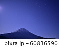 朝霧高原　富士山 60836590