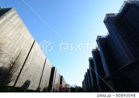 大規模団地の外壁補修作業 大規模団地の外壁補修作業 60843048
