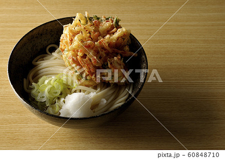 うどんとかきあげ 60848710