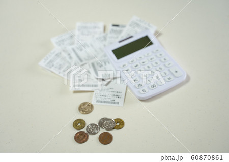 年金生活のイメージ画像 年金生活のイメージ画像 60870861