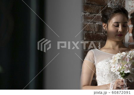 韓国人 女性 女 60872091