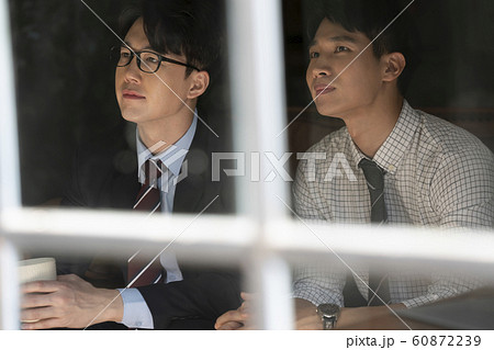 韓国人 若い男 若い男性 60872239