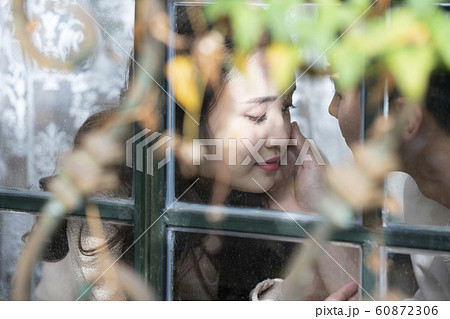 韓国人 カップル デート 60872306