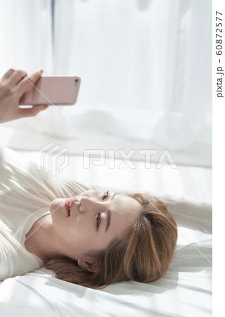 女性 女 女の子 60872577