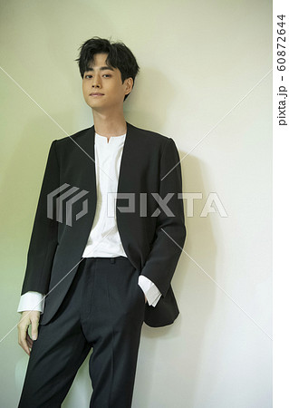 男 男性 男の子 60872644