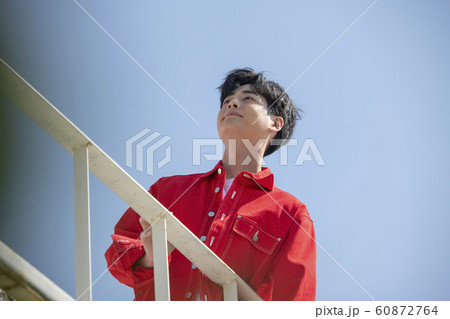 男 男性 男の子 60872764