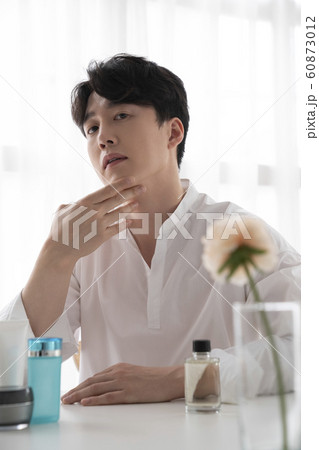 人物 人 人間 60873012
