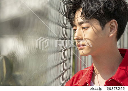 男 男性 男の子 60873266