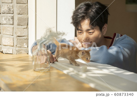 男 男性 男の子 60873340