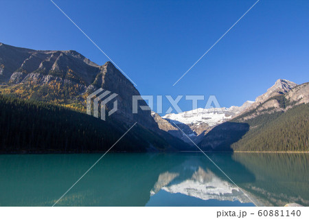 カナダ　レイクルイーズ 60881140