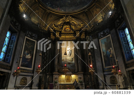 パリのサン・シュルピス教会(Eglise St-Sulpice in Paris) 60881339