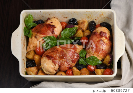 Prosciutto Chicken Breast Prosciutto Chicken Breast 60889727