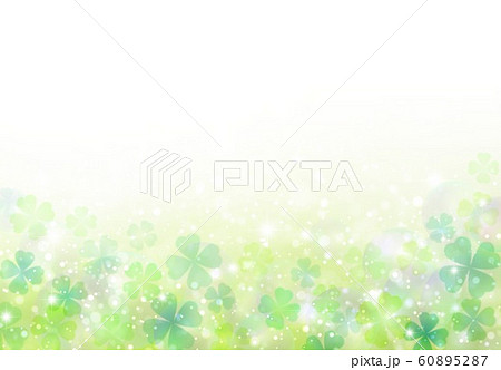 シャボン玉とクローバー背景のイラスト素材